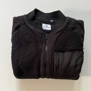 Uniqlo x White Mountaineering Men Full Zip Fleece Jacket.